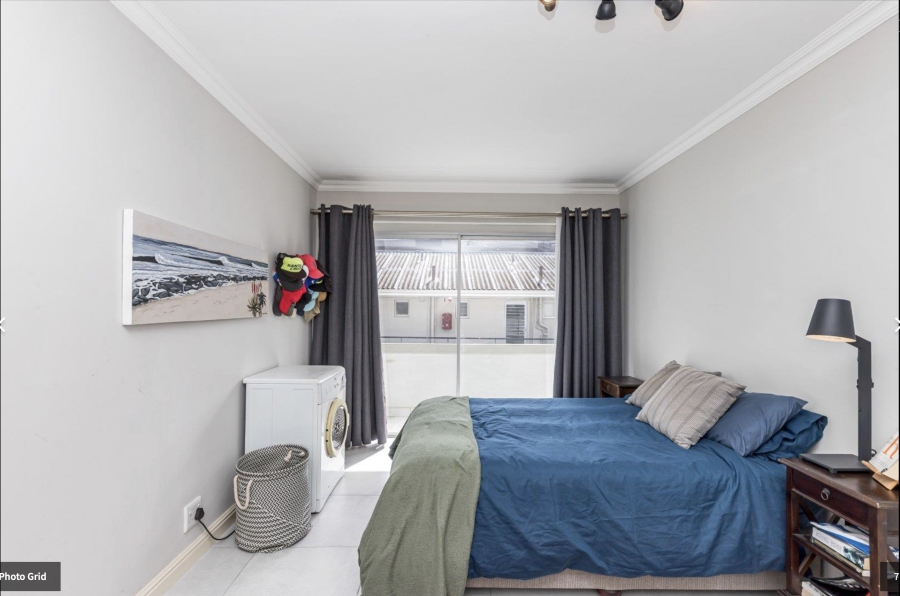 To Let 1 Bedroom Property for Rent in Sea Point Western Cape